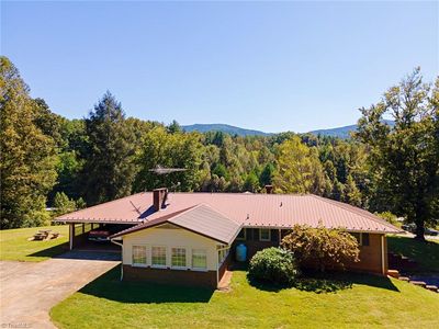220 Aa And West Ln, Boomer, NC, 28606