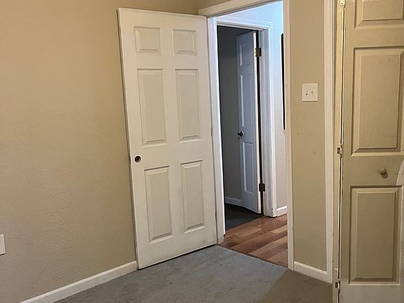 3rd image of 6858 Mayo Rd