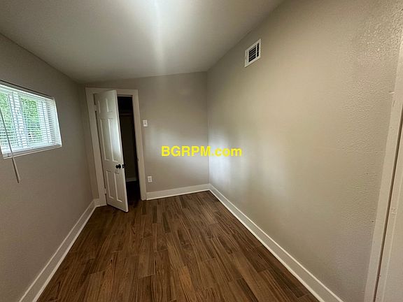 5th image of 4932 Atkins St