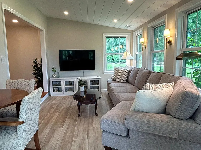 541 Cheyney Rd — Photo 20