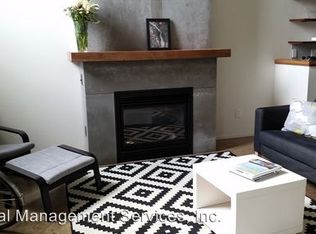 1 NE Wygant St #13, Portland, OR 97211