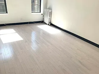 Rented by Tapiro Realty