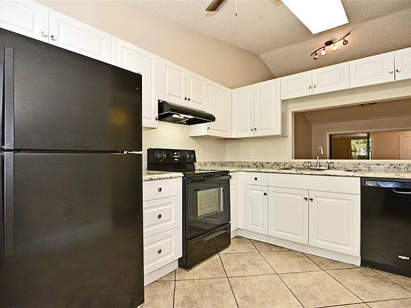 5th image of 7713 Timber River Cir
