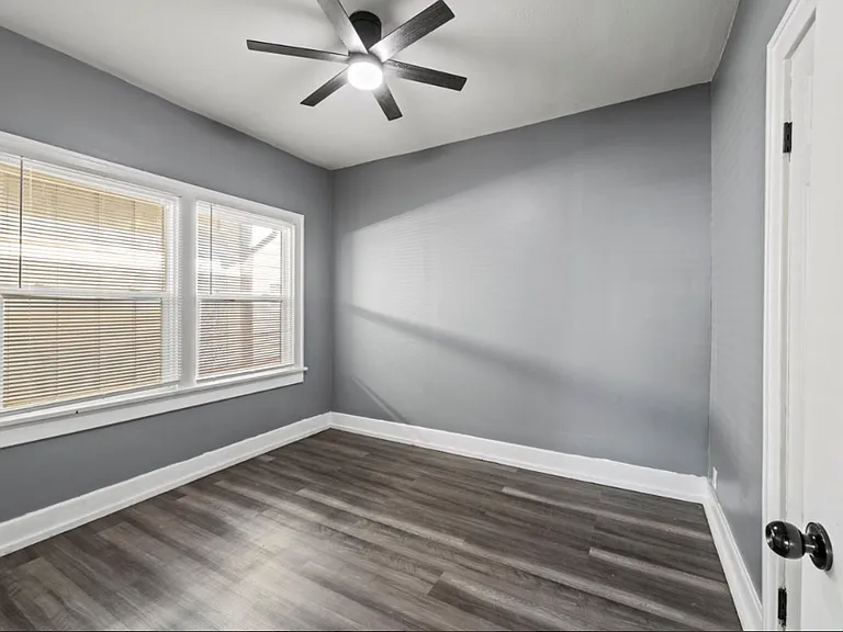 409 N Temple Ave — Photo 10