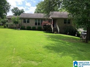 161 4th Plz, Pleasant Grove, AL 35127