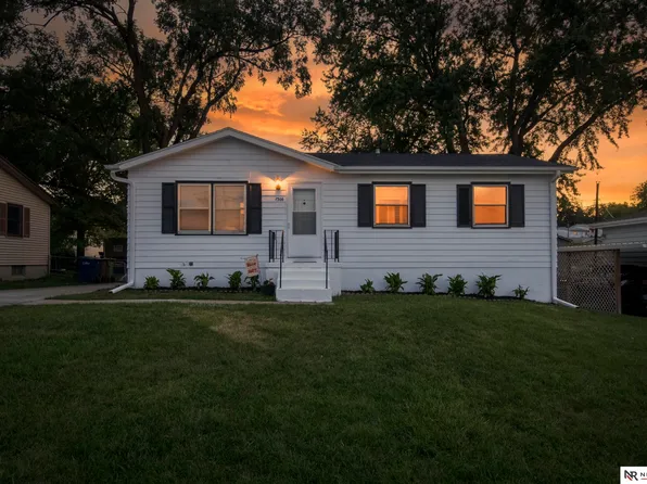 1306 Lincoln Rd, Bellevue, NE 68005