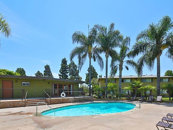 2nd image of 13061 Lampson Ave #1B-1Ba
