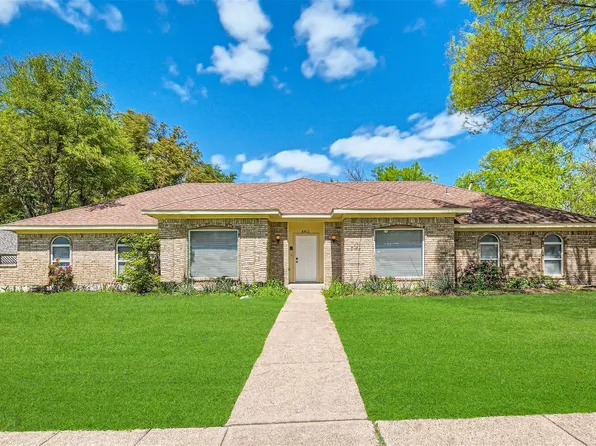 6813 Lakeshore Dr, Rowlett, TX 75089
