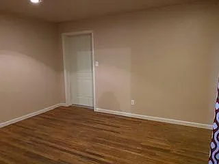 722 Main St. Apt 5 — Photo 3