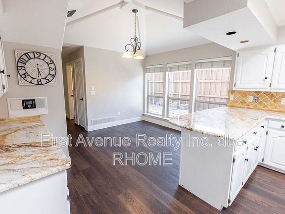 4th image of 16121 Shadybank Dr