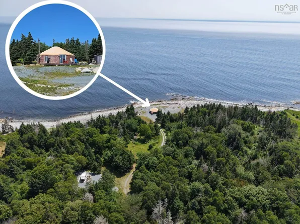 895 Shore Rd, Queens, NS B0T 1K0