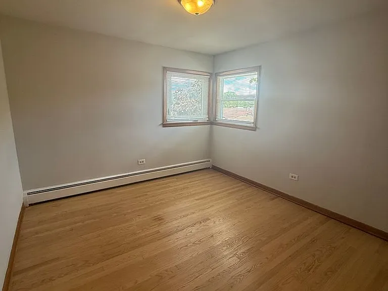 7138 Riverside Drive — Photo 9