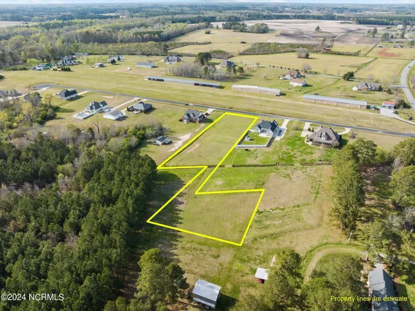 1676 Prop Drive, Winterville, NC 28590