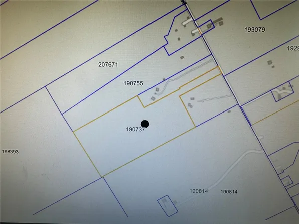 825 Dry Branch Rd, Forreston, TX 76041