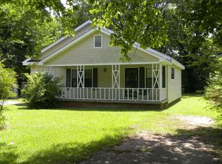 26 Fulton St, Burnsville, MS 38833
