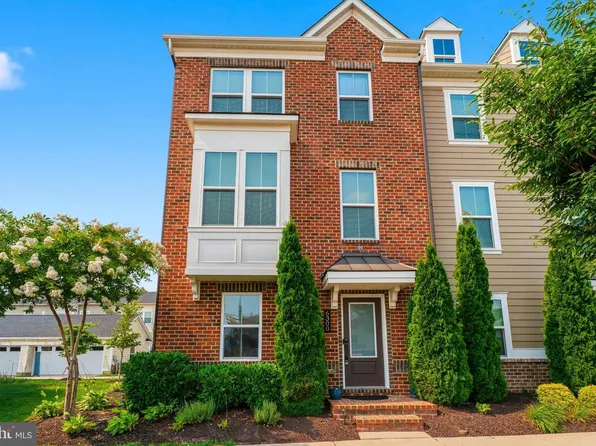 6300 Osterley St, Baltimore, MD 21220
