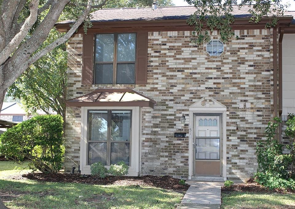 1st image of 1512 Poplar Cove St