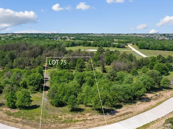 7004 Pinecone Ct, Weatherford, TX 76088