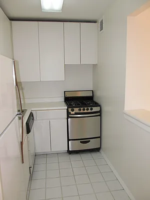 Rented by Corcoran | media 18