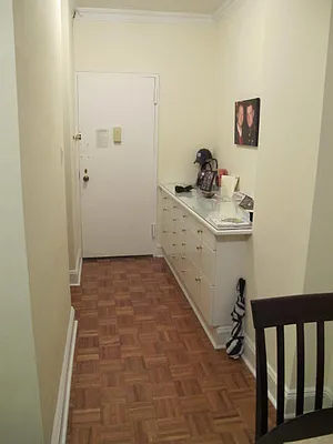 Rented by Metropolis Real Estate of Manhattan | media 4