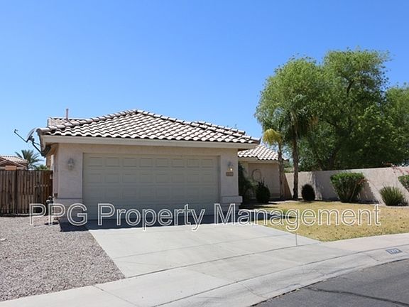 2nd image of 2370 S Walnut Dr