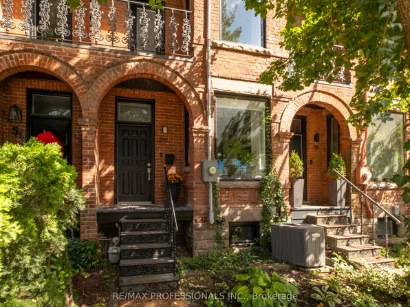 57 Shaw St, Toronto, ON M6J 2W3
