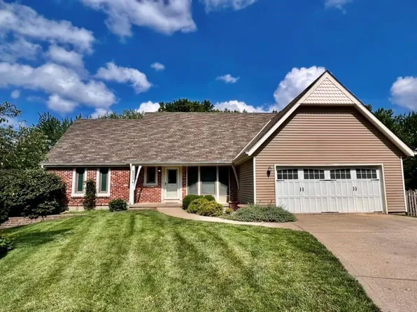 6334 W 108th St, Overland Park, KS 66211