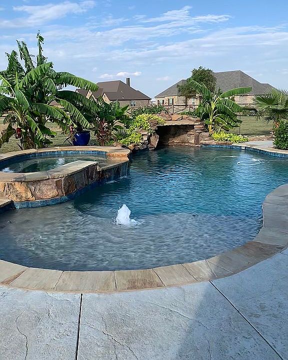 1st image of 13300 McAllen Ln