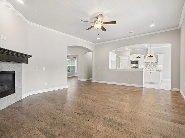 5709 Asheville Way — Photo 9