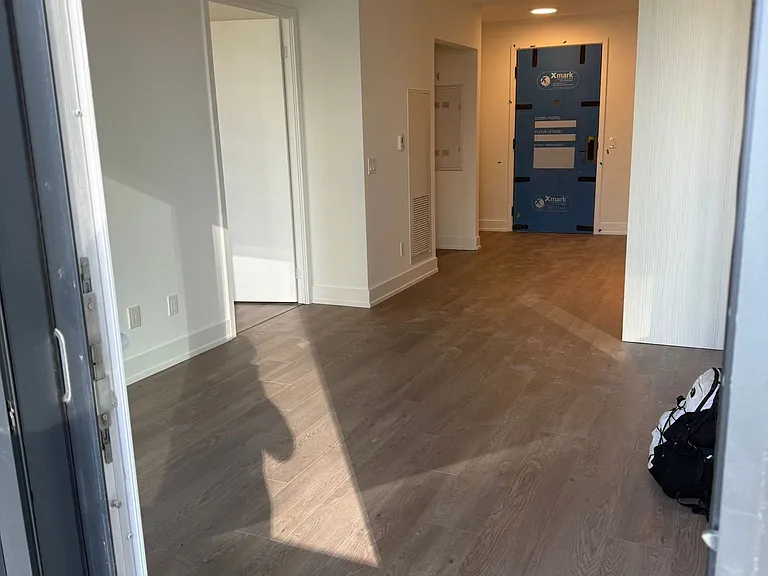 308 Jarvis St #818 — Photo 6