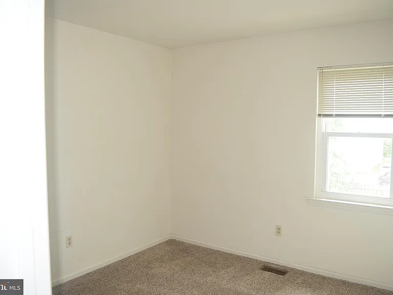 1006 Davids Run — Photo 17
