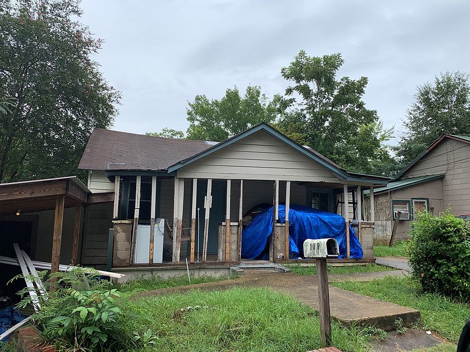 2nd image of 109 Chapman St
