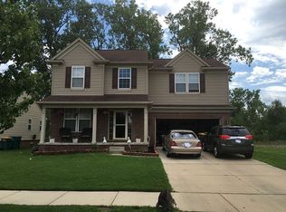 33297 Saddleback Dr, Romulus, MI 48174
