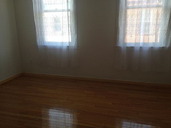 2nd image of 1613 S Orkney St