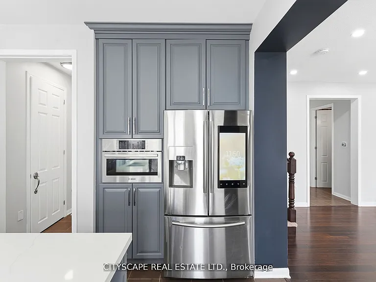 305 Gleave Ter — Photo 15