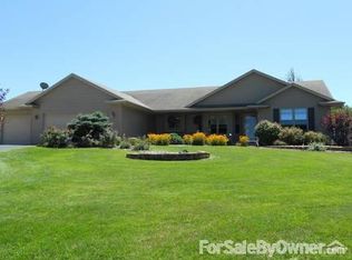 3125 Hartford Ct, Green Bay, WI 54313