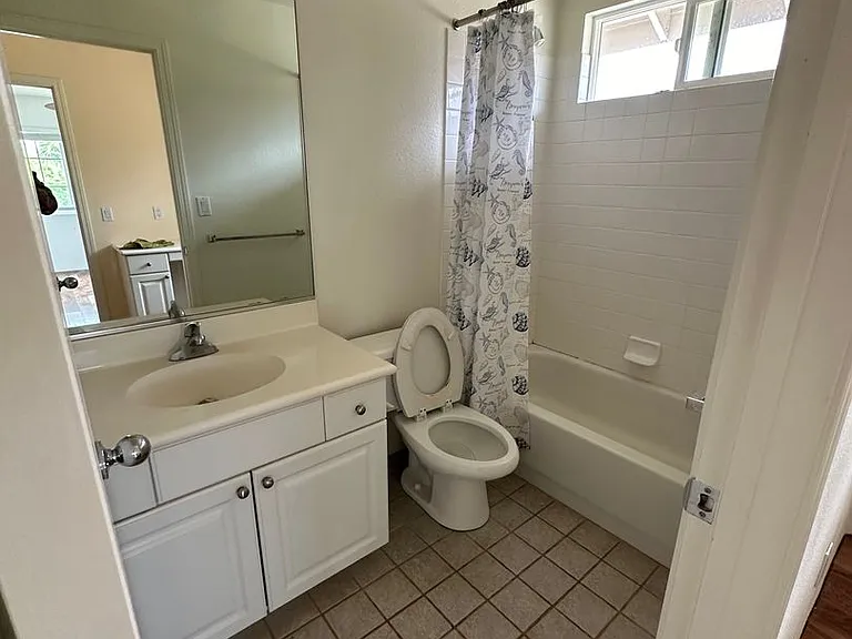 91-6426 Kapolei Pkwy — Photo 15