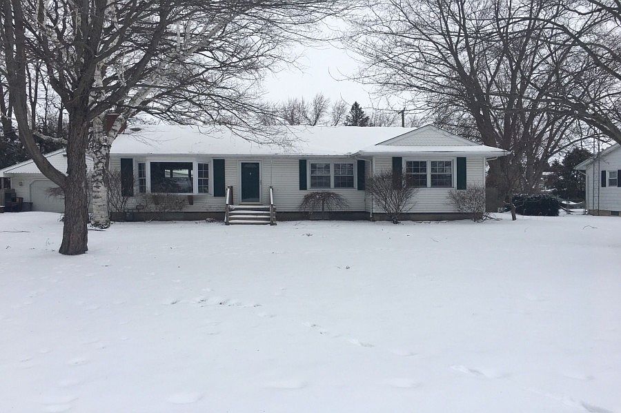 1st image of 8376 Westwood St