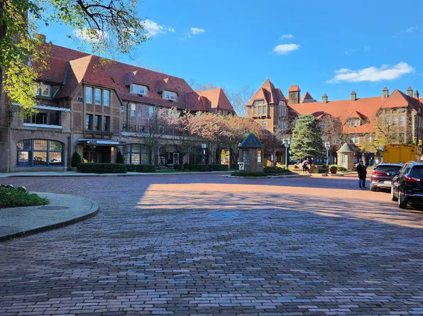 25 Burns Street image 1 of 26