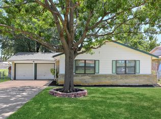 2614 Rosewood Dr, Mesquite, TX 75150