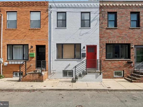 1643 S Iseminger St, Philadelphia, PA 19148