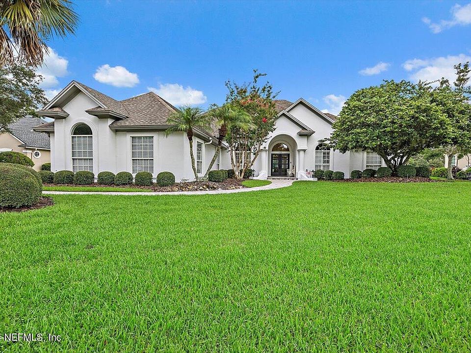 1st image of 132 N COVE Drive
