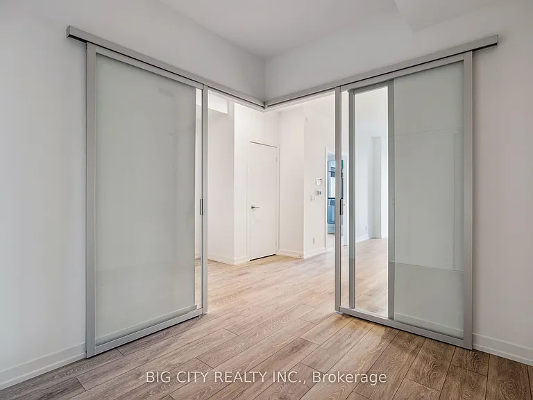 2020 Bathurst St #1202 — Photo 21