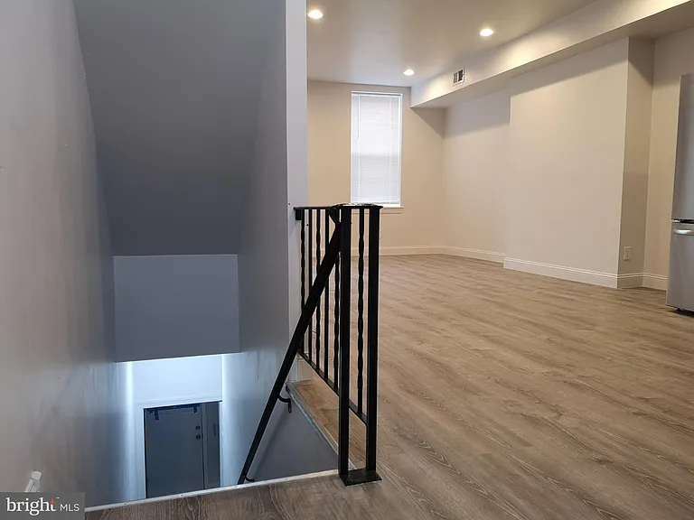 626 N 12th St #2 — Photo 3