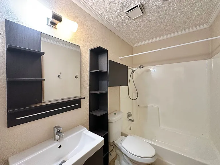1003 Beaver Trl — Photo 17