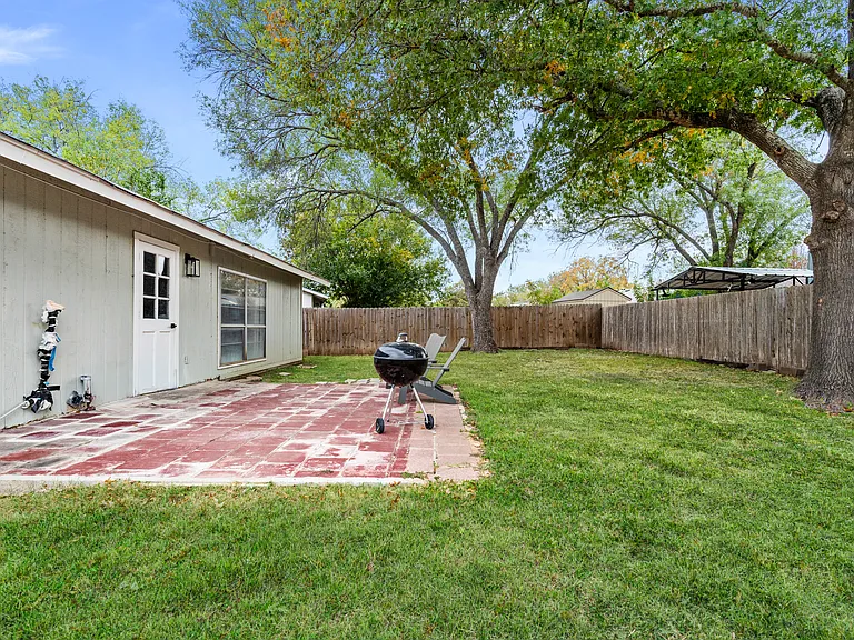 7107 Spring Flower St — Photo 23