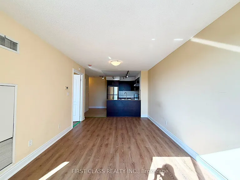 60 S Town Centre Blvd #601 — Photo 21