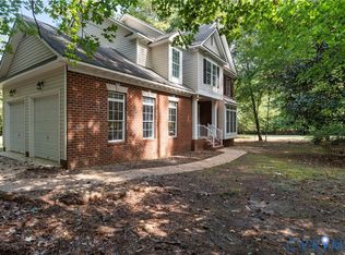 14200 Princess Mary Rd, Chesterfield, VA 23838