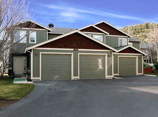 1660 NE Lotus Dr, Bend, OR 97701