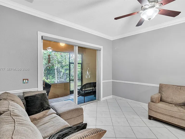 8908 NW 40th St — Photo 30